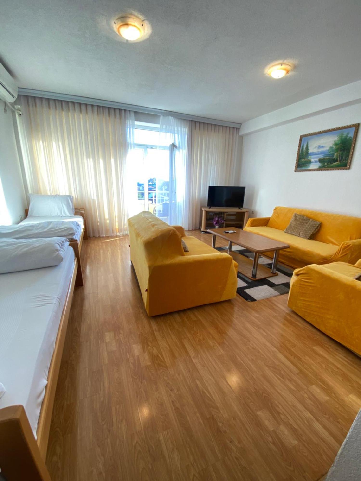 Hotel Venecia Apartments Struga Exterior photo
